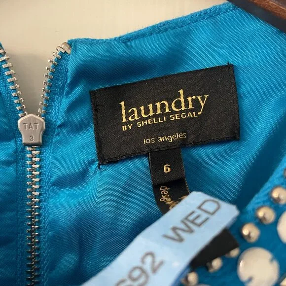 Laundry by Shelli Segal turquoise beaded halter dress Size 6 - Picture 10 of 10